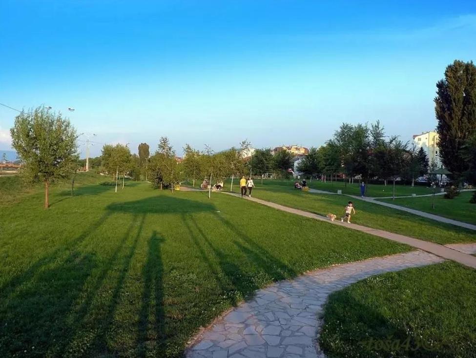 Community Park Apartment Ni 외부 사진
